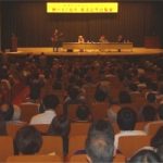 憲法記念日集会に700人参加 「戦争をさせない」決意を新たに